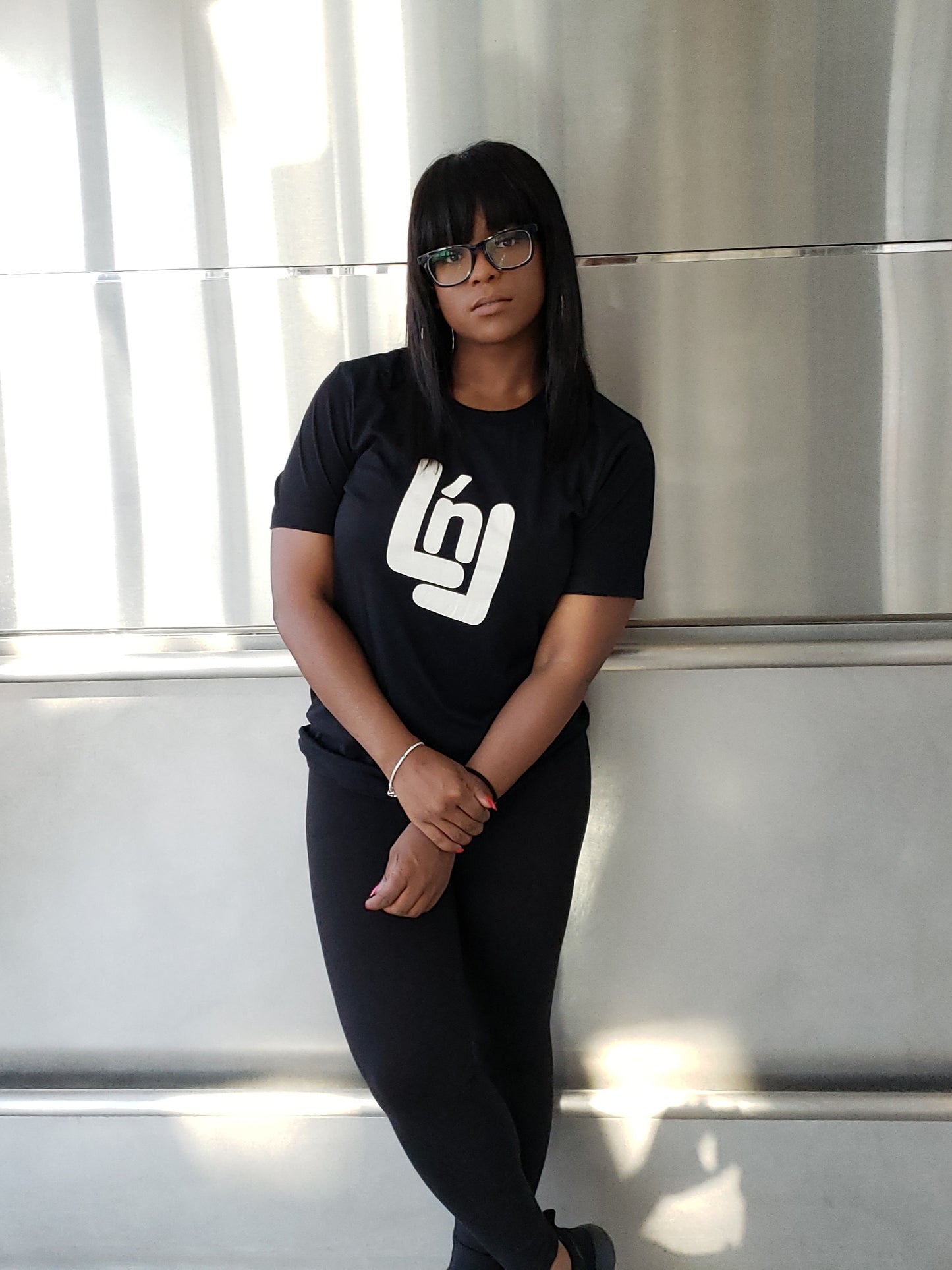 LnL T-Shirt (Black/White)