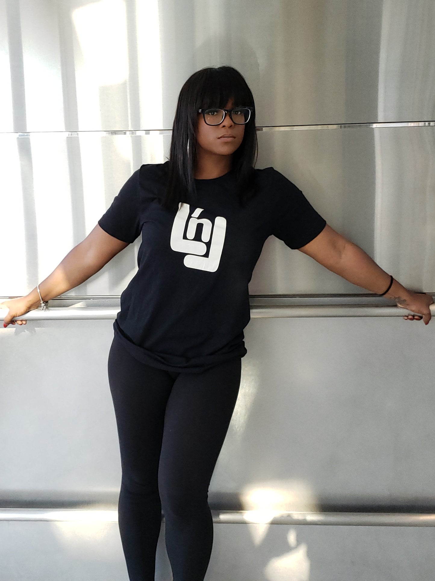 LnL T-Shirt (Black/White)